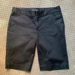 Banana Republic Factory Bermuda Shorts, faux pockets, stretch, 11” inseam, sz 10